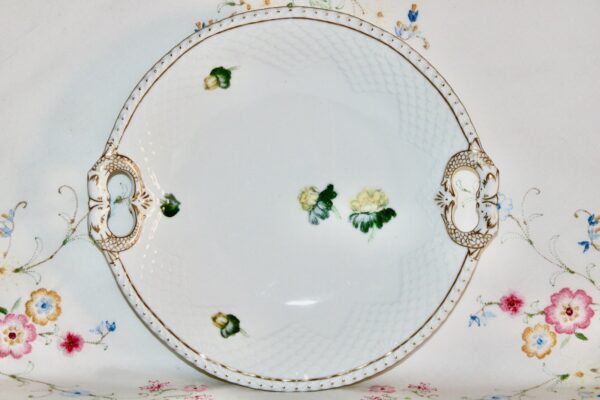 Bing & Grondahl Erantis Plate - Braided Porcelain
