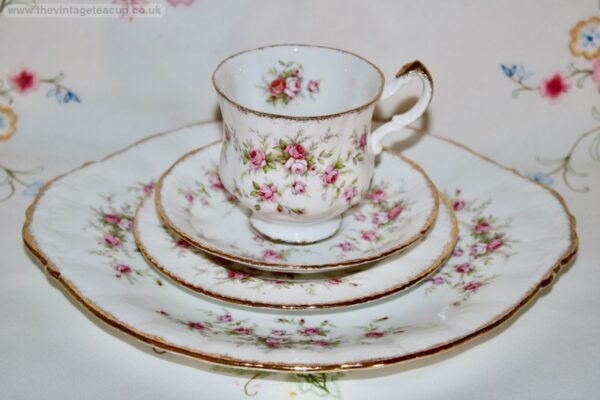 Victoriana Rose Tea Quartet