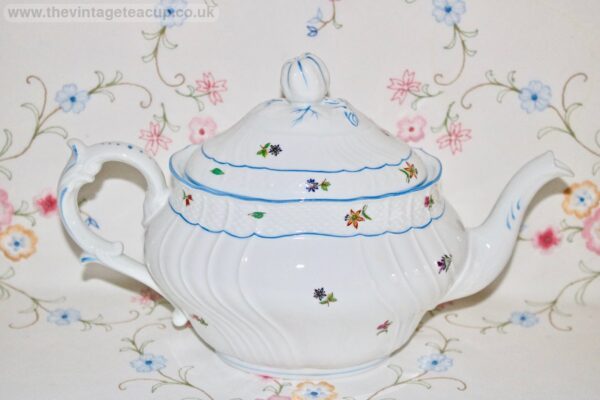Richard Ginori Levanto Teapot