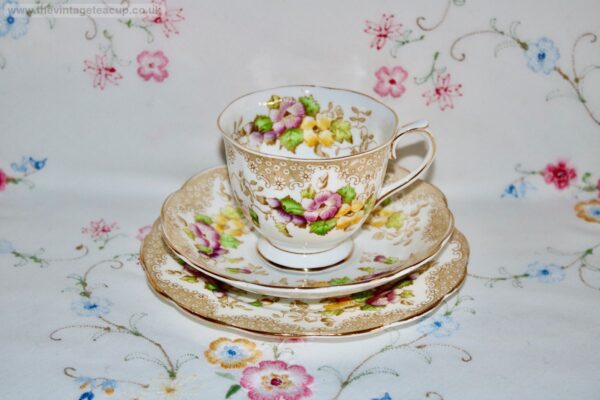 Royal Albert Brown Lovelace Tea Set