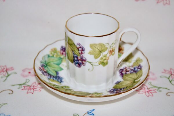 Royal Worcester Lavinia Duo