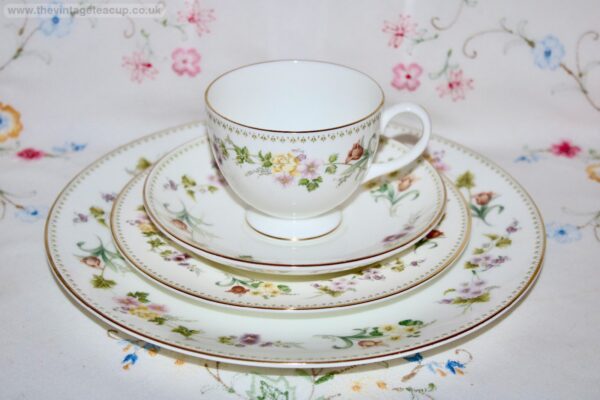 Wedgwood Mirabelle Bone china Tea Set