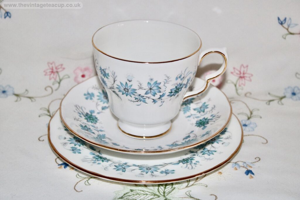 Colclough Braganza Blue Tea Trio
