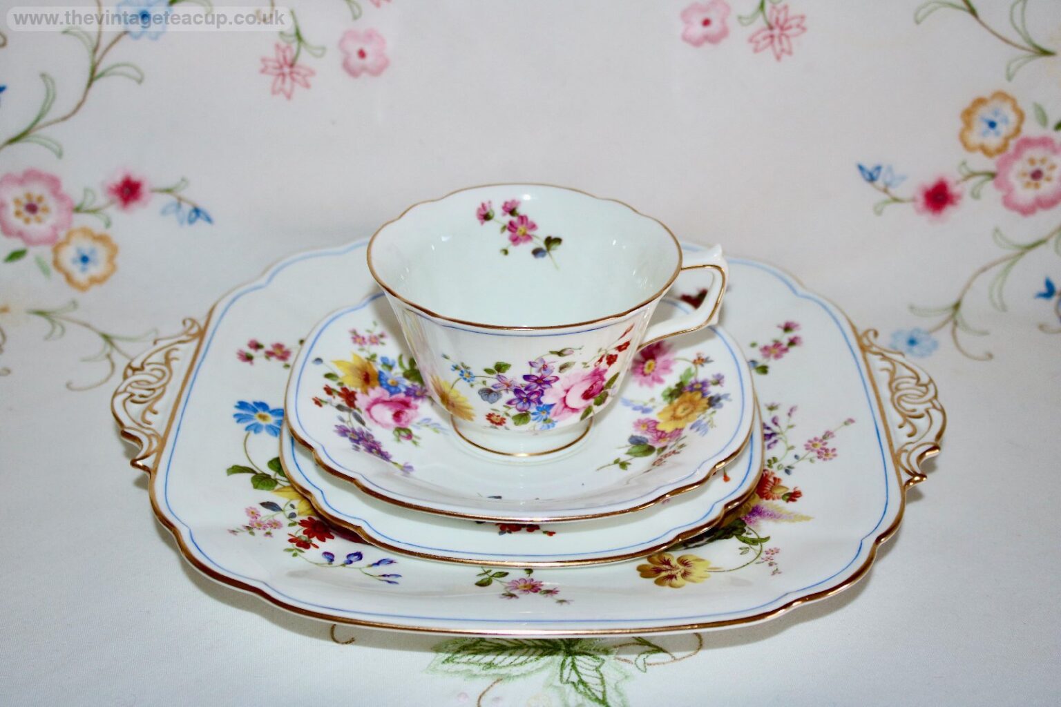 Regency Tea Set The Vintage Teacup UK - Fine English Bone China - European Porcelain
