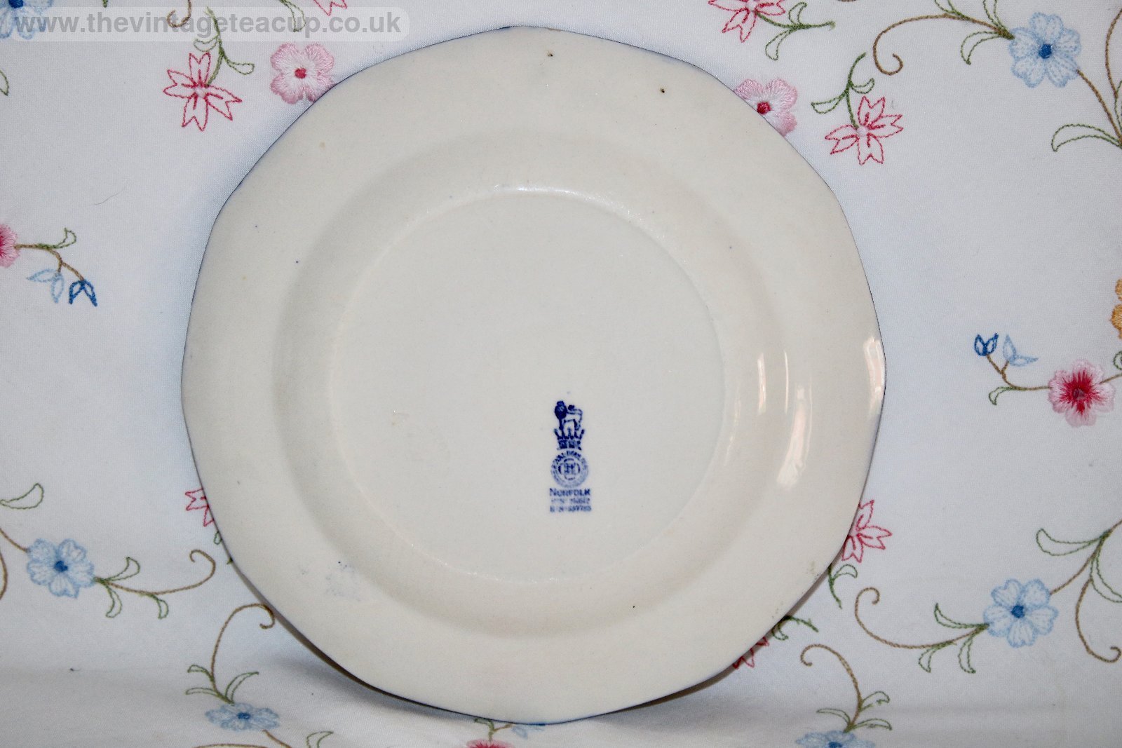 Royal Doulton Norfolk 12 sided Tea Plate Blue White China