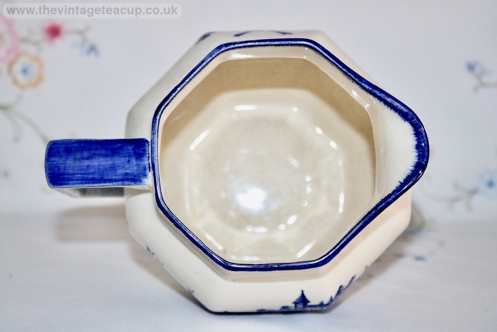 Royal Doulton Norfolk Octagonal Jug Blue White china