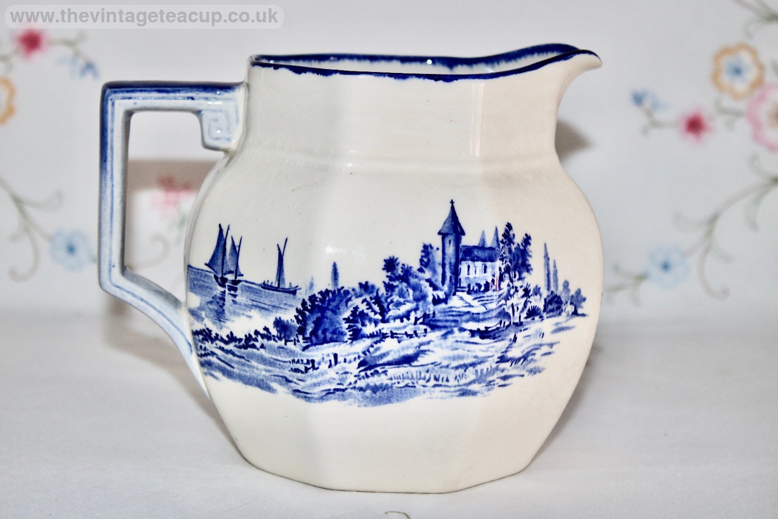 Royal Doulton Norfolk Octagonal Jug Blue White china