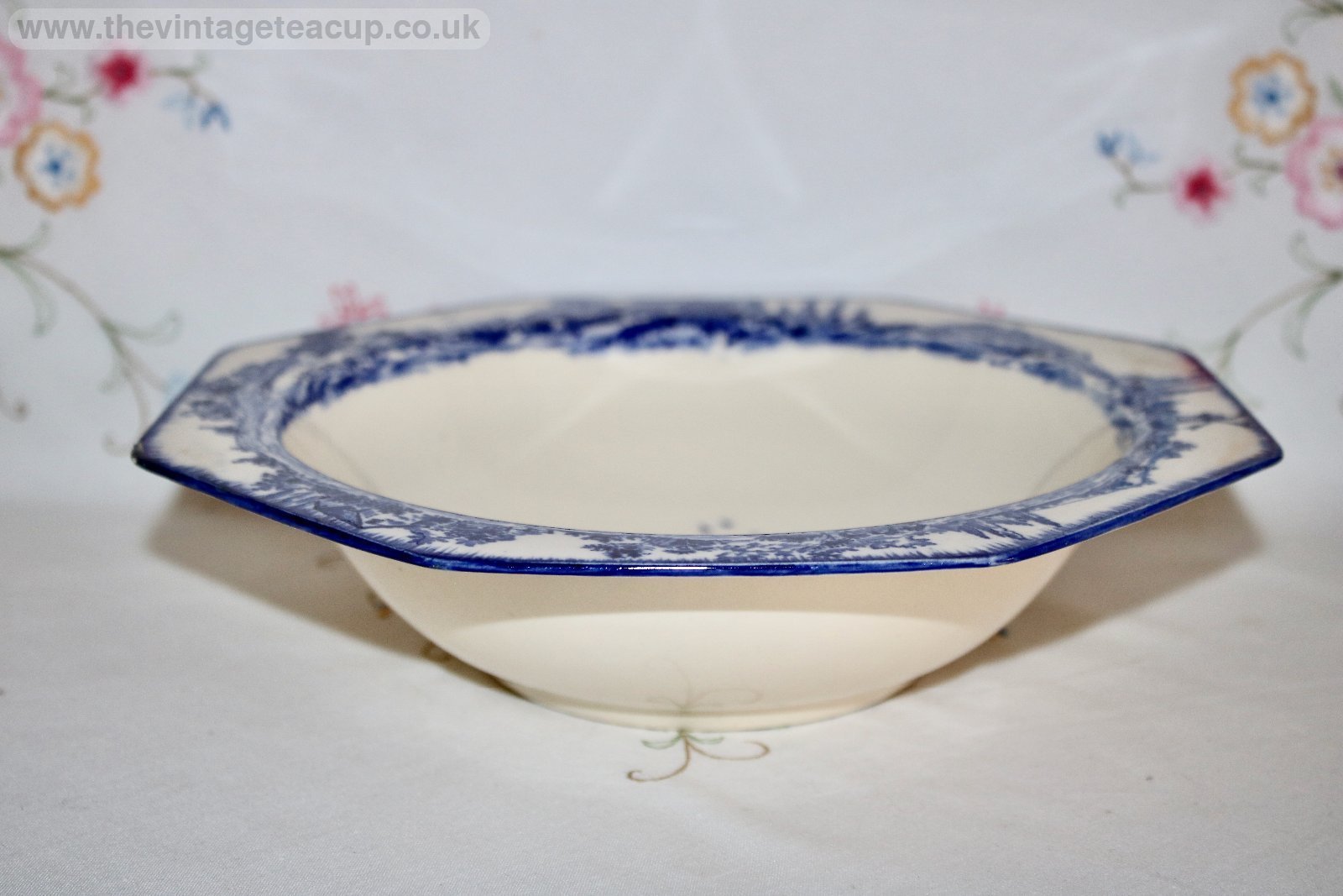 Royal Doulton Norfolk Octagonal Serving Bowl Blue White china
