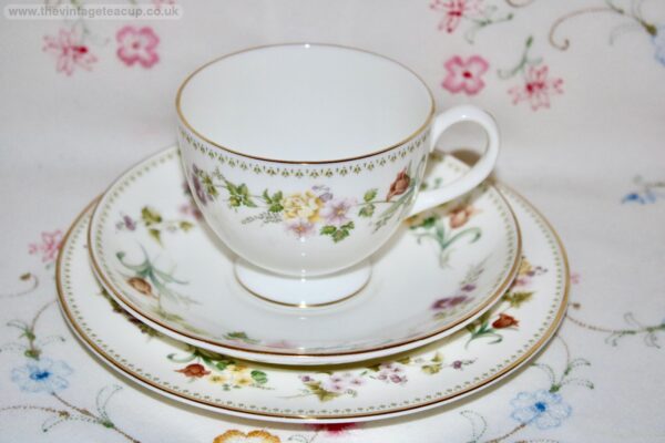 Wedgwood Mirabelle Bone china tea set